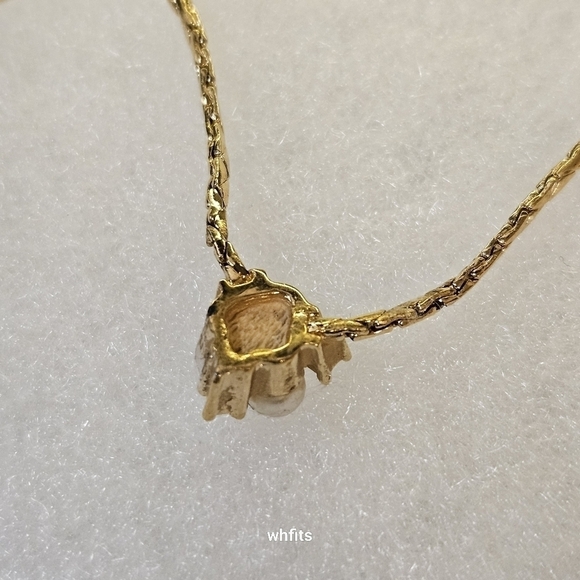 Christian Dior Rhinestone Pearl Gold Tone Pendant Necklace - Picture 4 of 4